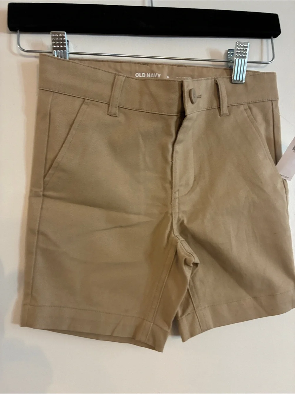 Old Navy Boys Built in Flex Khaki Flat Front Chino Shorts Sz 6 NWT